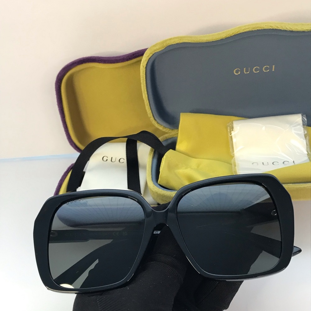 New Authentic Gucci Grey Square Ladies Sunglasses GG0533SA 001 56 - Picture 11 of 14